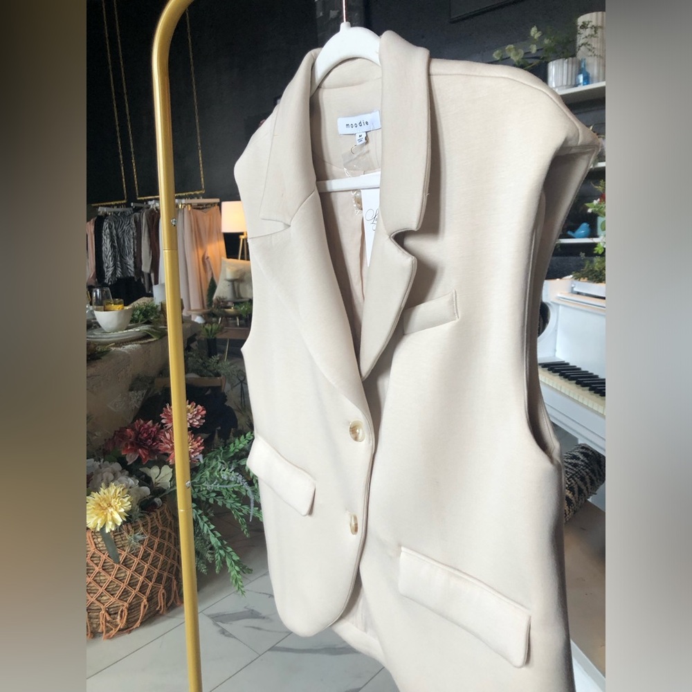 Moodie Cream Tailored Vest